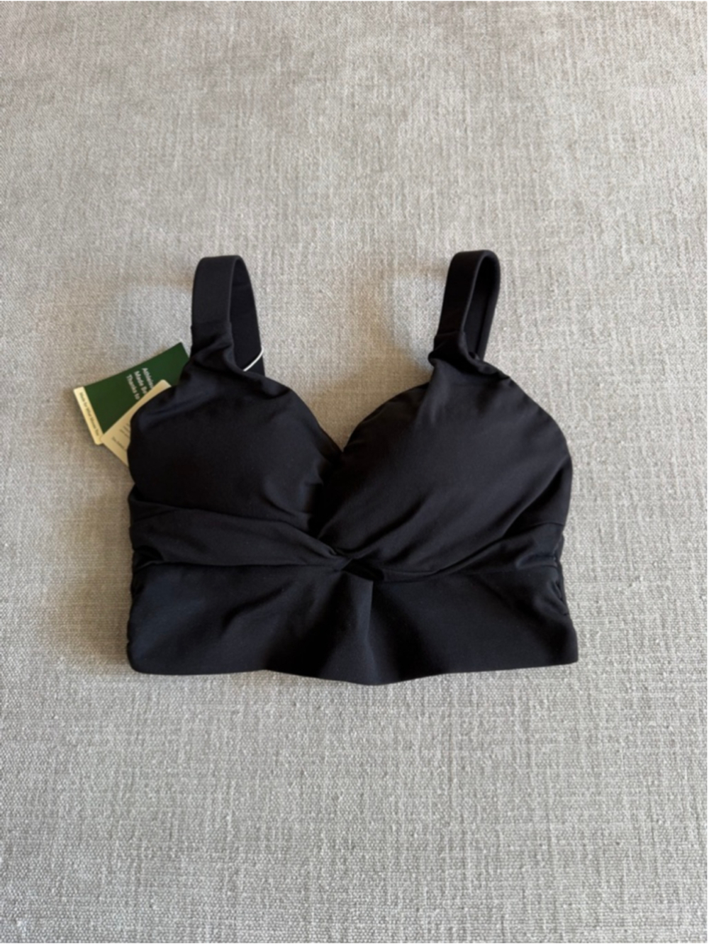 Halara UltraSculpt Light Support Molded Cups Push-Up Yoga Sports Bra Black small - Picture 3 of 9